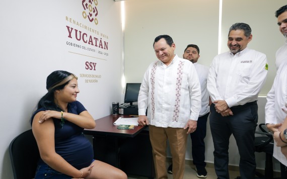 Díaz Mena pone en marcha campaña de vacunación