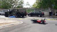 Veh&iacute;culo militar atropella y mata a motociclista