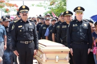 Dan el &uacute;ltimo adi&oacute;s a polic&iacute;a muerto en siniestro vial