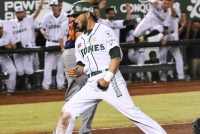 Leones se lleva el cl&aacute;sico peninsular ante Piratas