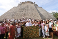 Certifican a 200 bordadoras mayas de 12 comunidades de Yucat&aacute;n