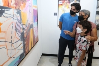 El arte abstracto reúne a pintores de gran trayectoria