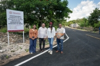 “Huacho” entrega calles rehabilitadas en Mérida