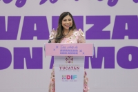 Wendy M&eacute;ndez presenta informe al frente del DIF Yucat&aacute;n