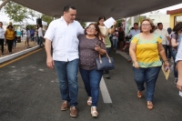 Entrega Ren&aacute;n trabajos de obras viales