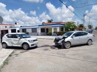 Se pasa señal de alto y causa choque en la Alemán