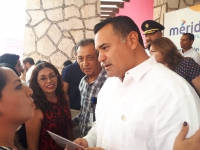 Encuestadora reconoce a Ren&aacute;n Barrera como mejor alcalde de M&eacute;xico