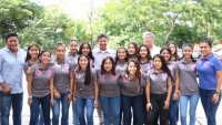 Equipo femenil de f&uacute;tbol viaja a campeonato nacional