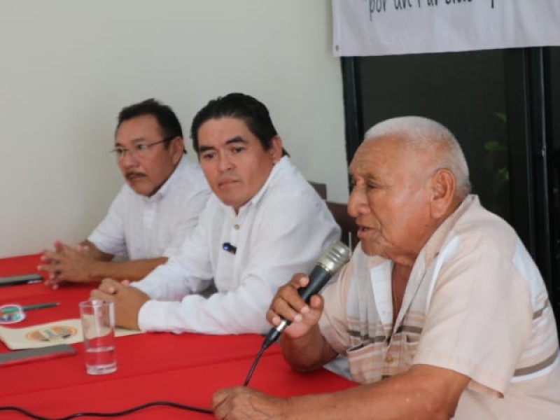 Fundadores de Morena piden piso parejo