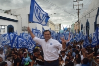 Panistas meridanos arropan candidatura de Josu&eacute;  Camargo