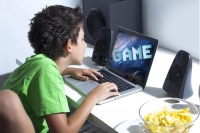 M&aacute;s de siete horas al d&iacute;a invierten adictos a videojuegos