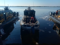 Contin&uacute;a la b&uacute;squeda de pescador extraviado en altamar