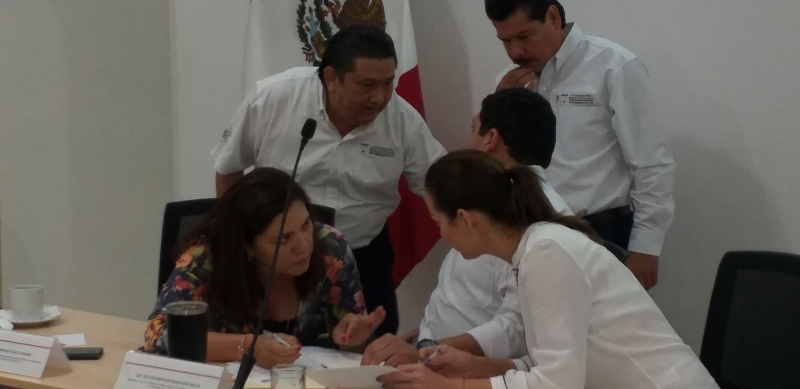Niegan endeudarse a cinco municipios
