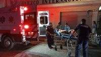 Mujer sufre aborto espont&aacute;neo
