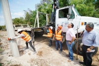 Ren&aacute;n supervisa ampliaci&oacute;n de red de energ&iacute;a el&eacute;ctrica en Tixcacal