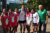 Ex futbolistas de EU imparten cl&iacute;nicas en Yucat&aacute;n