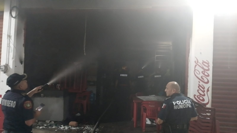 Llamas devoran a “La Morena”