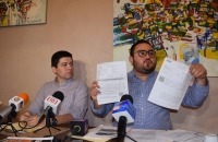Meridanos pagan comilonas y fiestas de Vila: Acciones L&iacute;deres