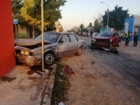 Da&ntilde;os materiales deja encontronazo en Ciudad Caucel  &nbsp;  &nbsp;