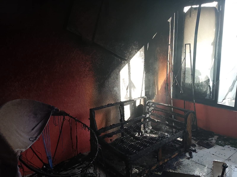 Incendio en la Obrera deja a mujer lesionada