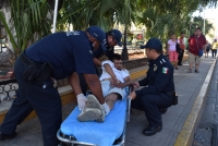 Indigente sufre ataque de epilepsia en parque de Santa Luc&iacute;a