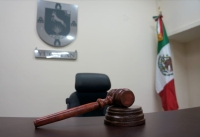 Presunto violador de Kanas&iacute;n permanecer&aacute; preso