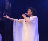 Cantante Mar&iacute;a Medina recibir&aacute; la Medalla Yucat&aacute;n 2020