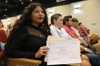 Concluyen 72 estudiantes bachillerato en l&iacute;nea de la UADY