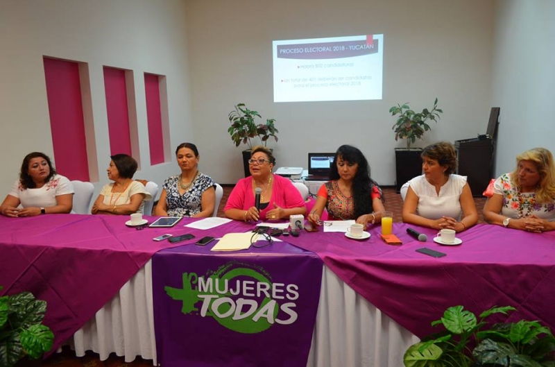 Mujeres, en defensa de sus derechos políticos