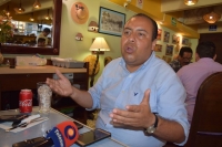 Aspirante a candidatura independiente critica aplicaci&oacute;n del INE