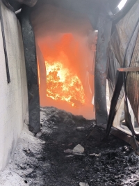 Arde predio en el Perif&eacute;rico de M&eacute;rida