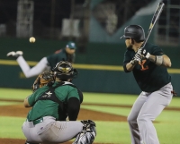 Yoanner Negrín busca dejar huella en Leones