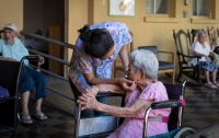 Terrible realidad el maltrato a adultos mayores
