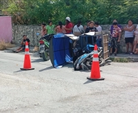 Camioneta impacta a mototaxi