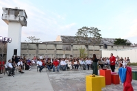Reos celebran D&iacute;a de las Madres en Cereso de M&eacute;rida