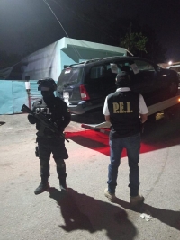 Aseguran camioneta que atropell&oacute; a familia en Kanas&iacute;n