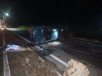 Duerme al volante y se vuelca