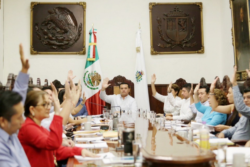 Cabildo ratifica a integrantes del Tribunal de lo Contencioso Administrativo