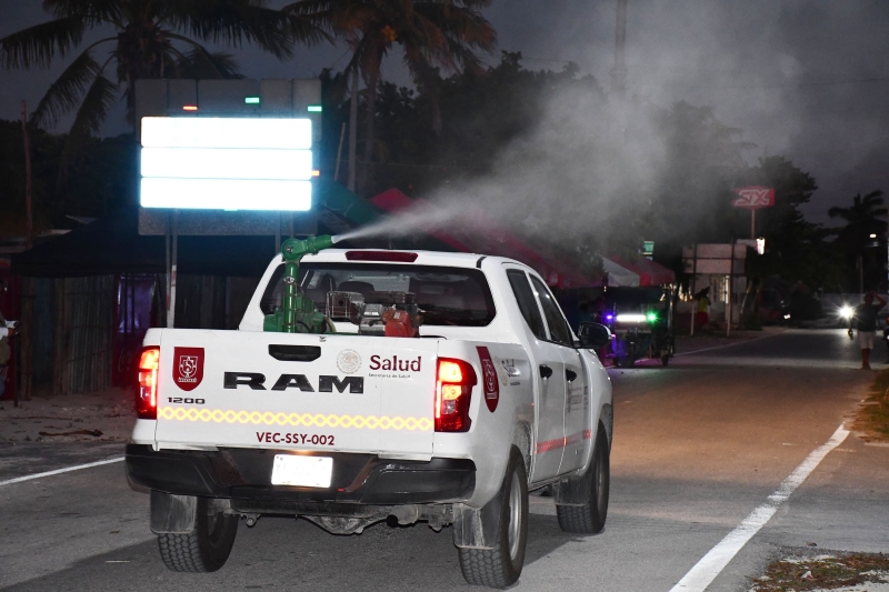 Continúa fumigación en zonas costeras