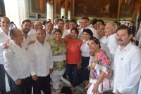 Zapata encabeza su &uacute;ltimo desfile por d&iacute;a de Independencia