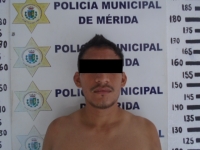 Detienen infraganti a ladr&oacute;n de veh&iacute;culo
