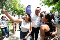 Ren&aacute;n Barrera impulsa creaci&oacute;n de m&aacute;s micro y peque&ntilde;os negocios