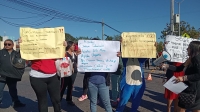 Padres de familia se manifiestan al sur de M&eacute;rida