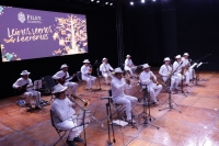 Reconocen a Orquesta Jaranera en Filey