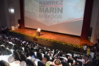 Drogas, pl&aacute;sticos y bandera yucateca, temas en informe de Ram&iacute;rez Mar&iacute;n