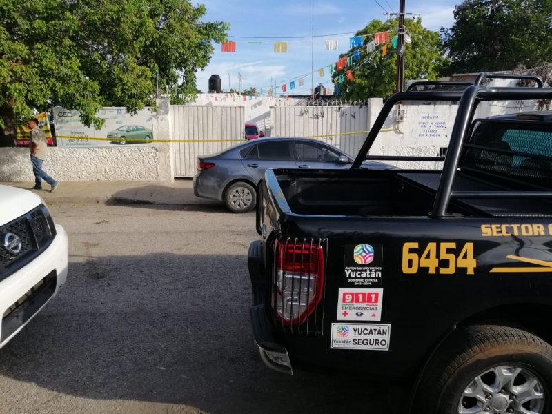 Millonario robo en lote de autos 