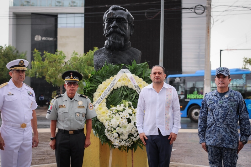 Conmemoran CIX años de la Constitución Mexicana