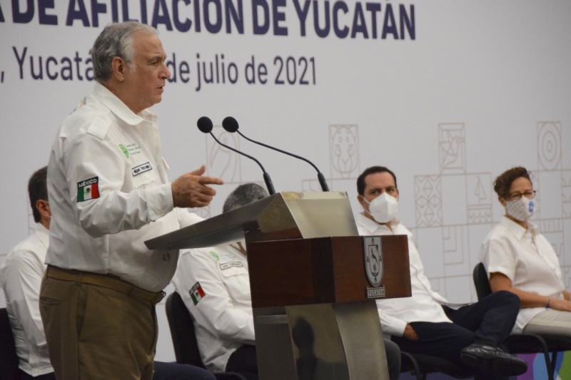 Llama Miguel Torruco a dejar el “síndrome de amparitis”