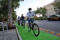 Vila y Ren&aacute;n entregan trabajos de ciclov&iacute;a en Paseo Montejo