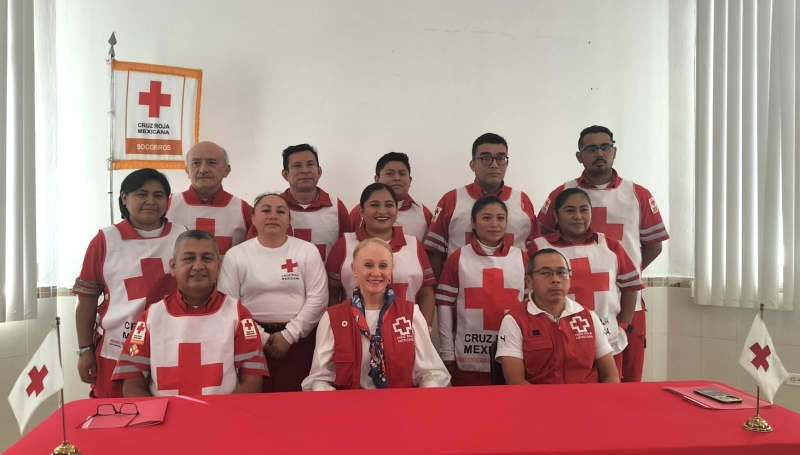Reconocen a voluntarios que participaron en el operativo Otis